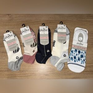 NWT Women's Everyday Ankle & No-Fuss No-Show Sock 5 Pack set. Size M/L.